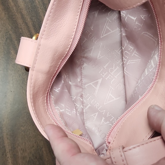 Furla Pink Leather Purse 👛 Free Shipping until 10 PM Eastern 8/823 👛 - Picture 8 of 9